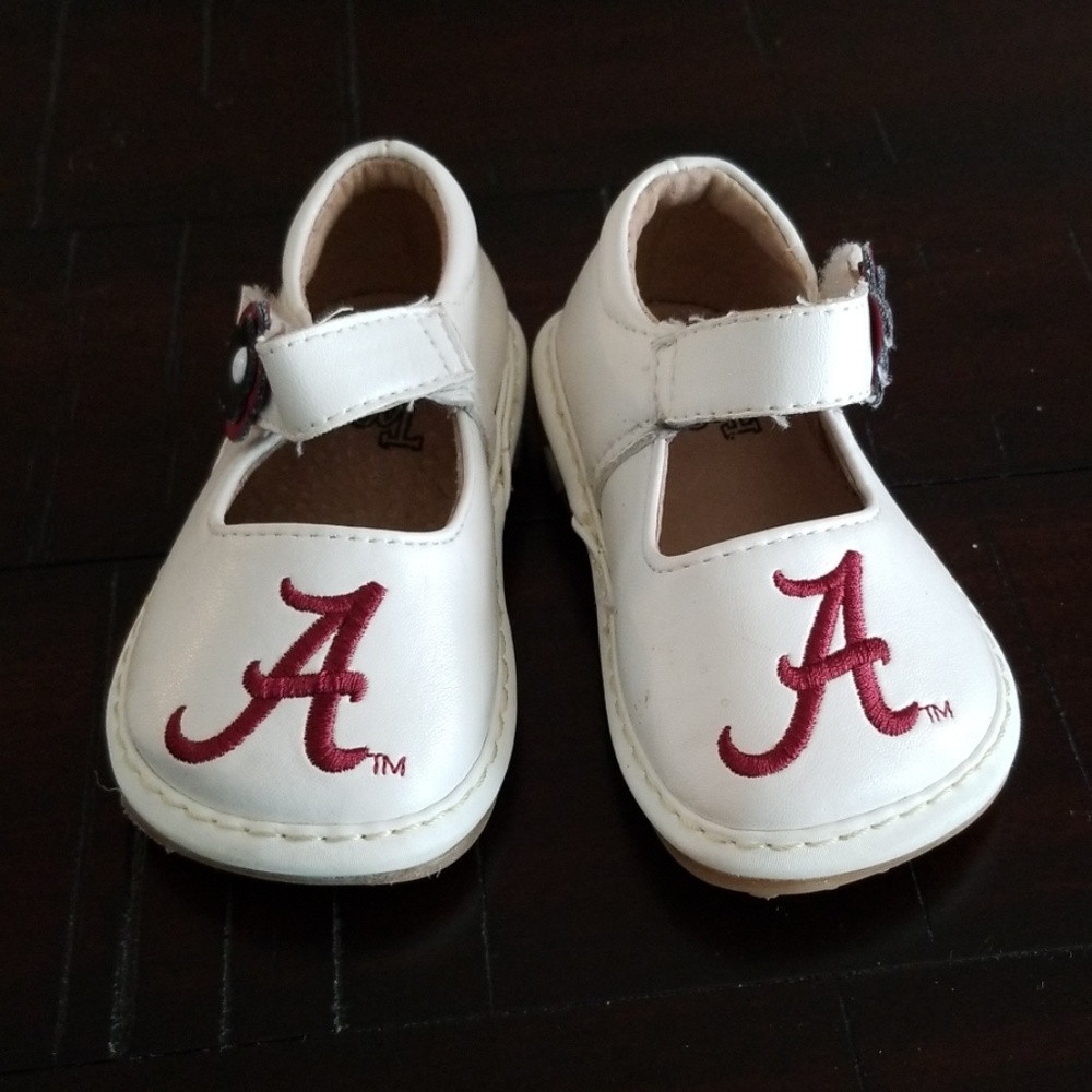 Alabama Squeaky Shoes size 3